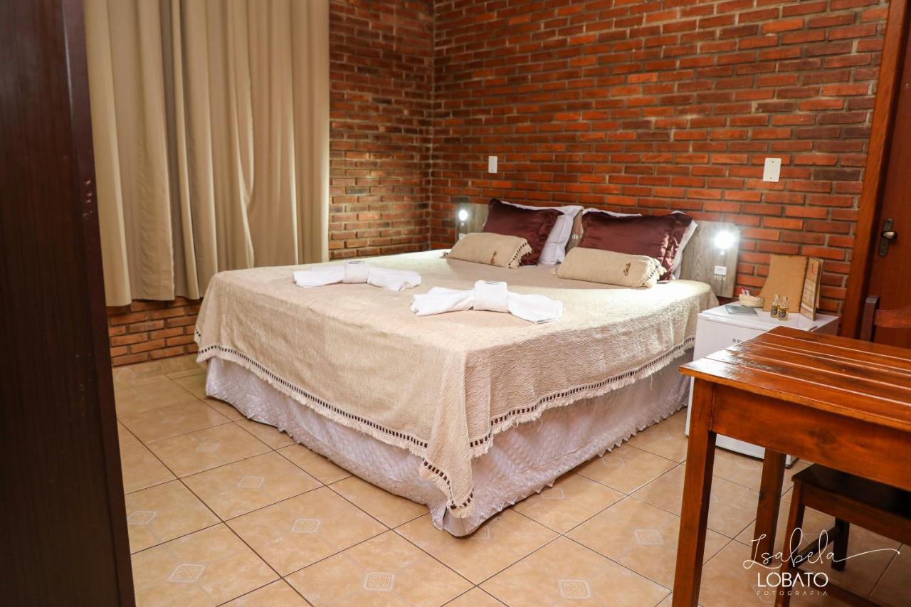 Hotel Chale De Minas バルバセーナ エクステリア 写真